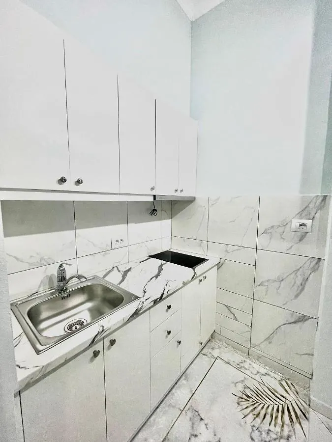 Guga Host House Villa Sarandë